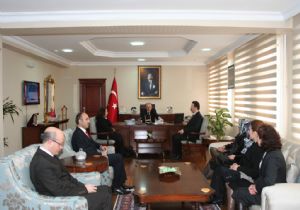 'Kadının sosyal konumu yükseltilmeli'